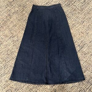 D&Co. elastic waist calf length dark denim skirt - XS